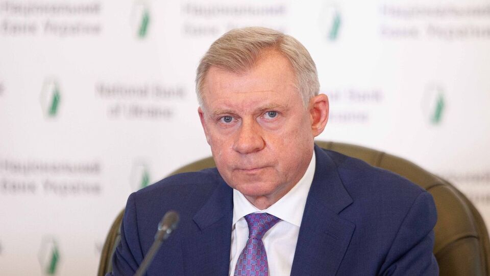 1 июля Смолий подал президенту заявление об увольнении