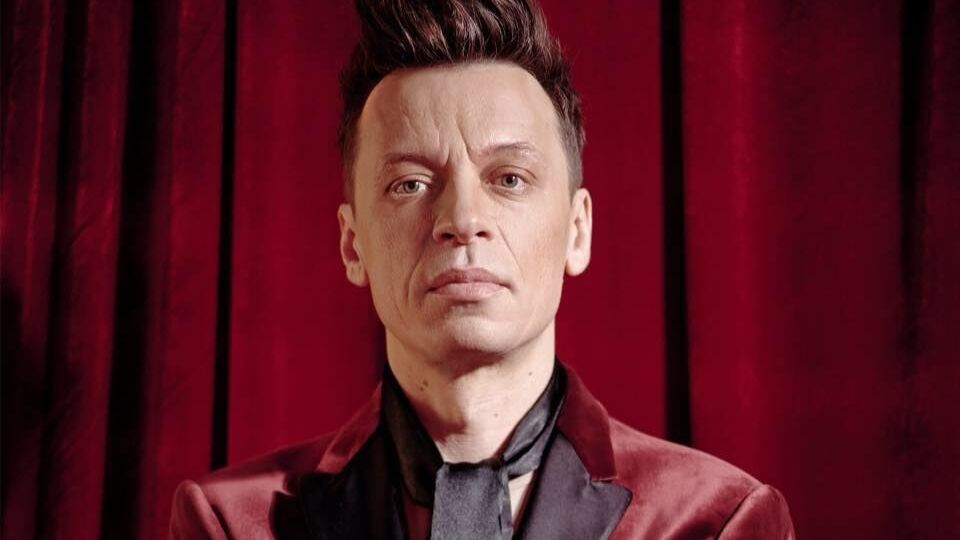 Борзов выпустил сюрреалистический клип