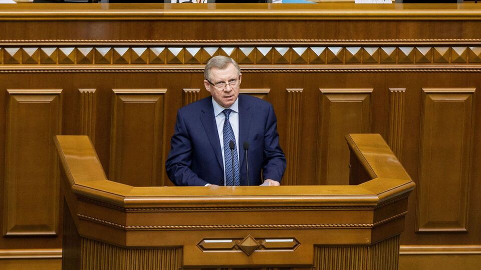 Зеленський подав у Раду проєкт постанови про відставку Смолія (на фото)