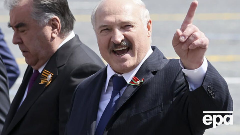 Лукашенко вважає, що Білорусь уже перемогла коронавірус