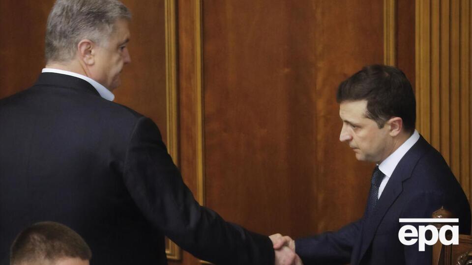 Зеленський, за даними "Рейтингу", набрав би втричі більше голосів, ніж Порошенко