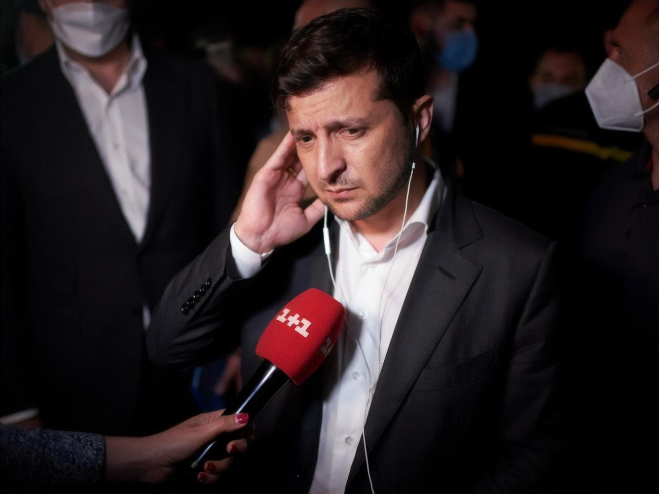 Зеленский поручил ликвидировать Нацкомфинуслуг в течение трех месяцев