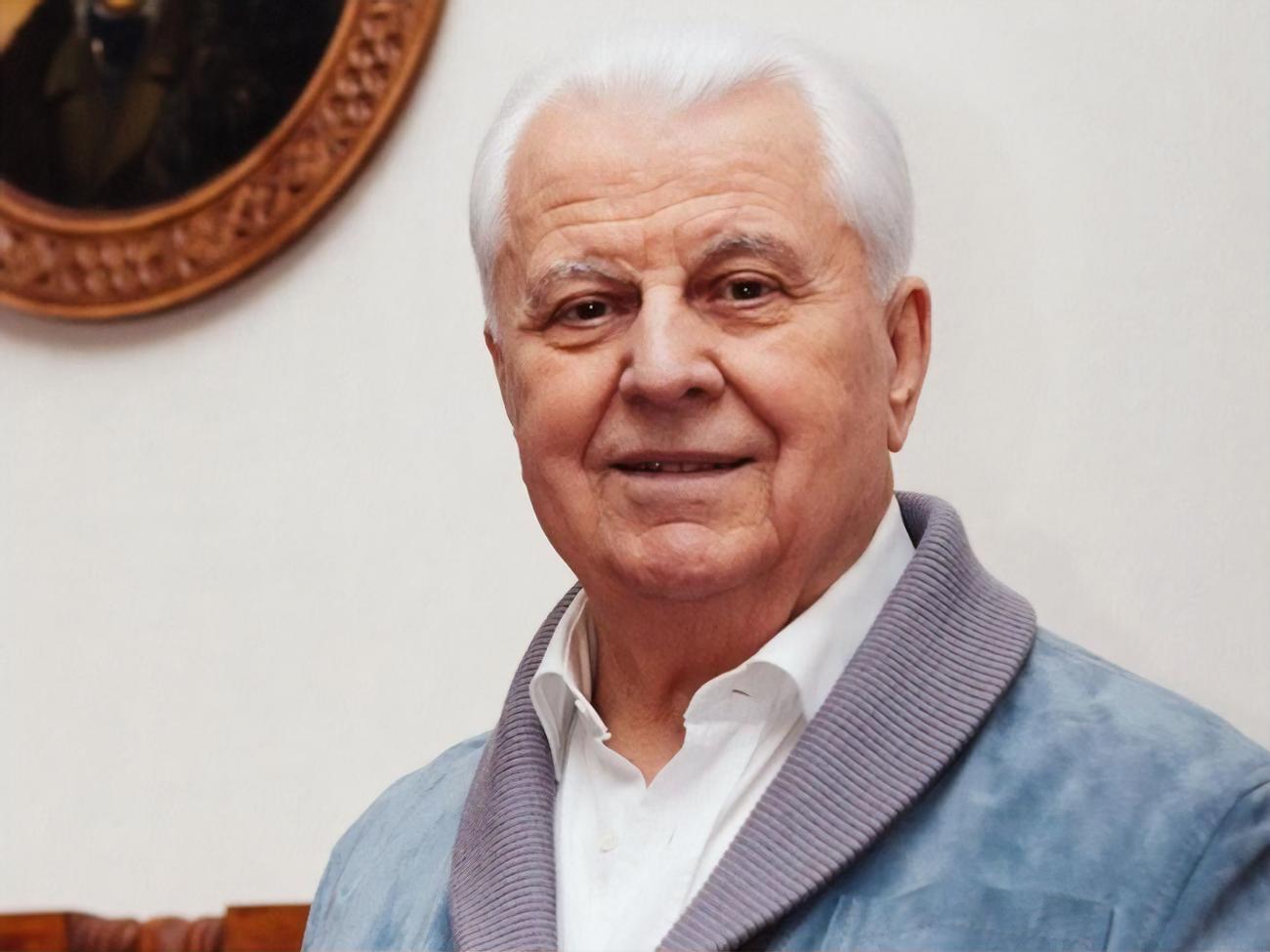 Кравчук: Я сожалею, что этот шум и гам, политическая трескотня не добавляют авторитета Украине