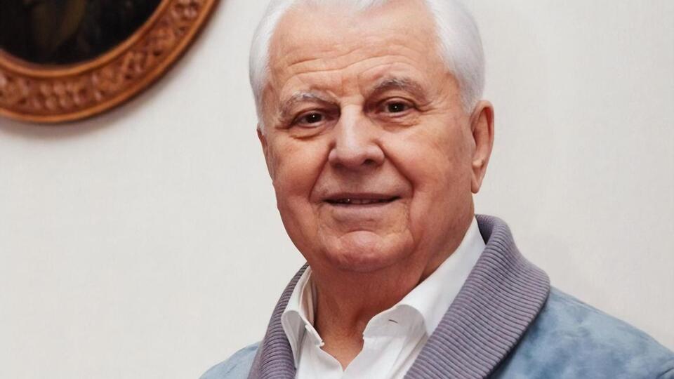 Кравчук: Я сожалею, что этот шум и гам, политическая трескотня не добавляют авторитета Украине