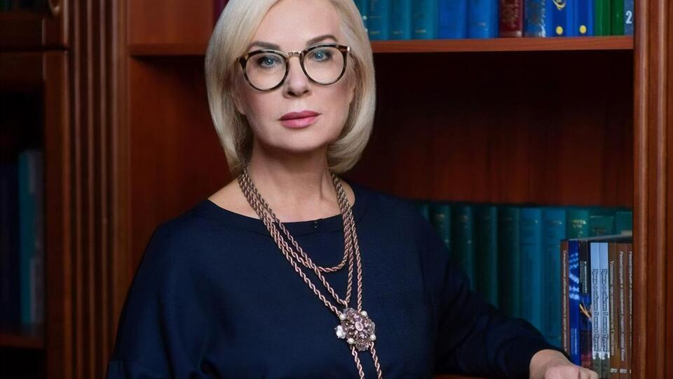 Денисова: На тех, кто отказался "ставить галочку" в бюллетене, осуществляется психологическое давление