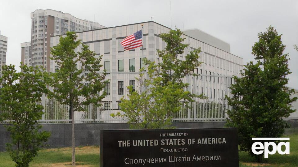 Використання Кримського мосту в посольстві назвали несанкціонованим