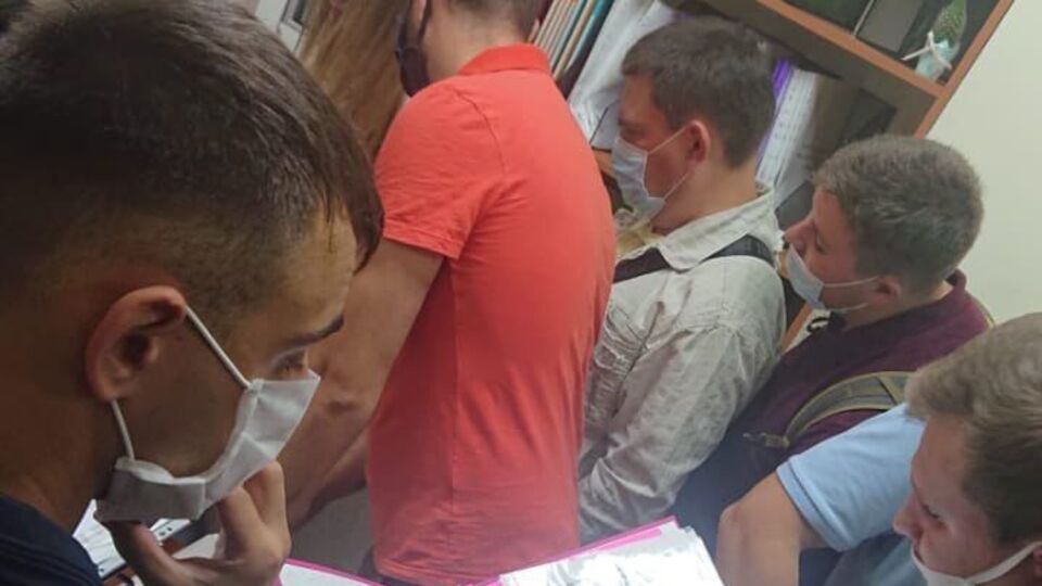"Наш край" требует прекратить политическое давление на представителей партии