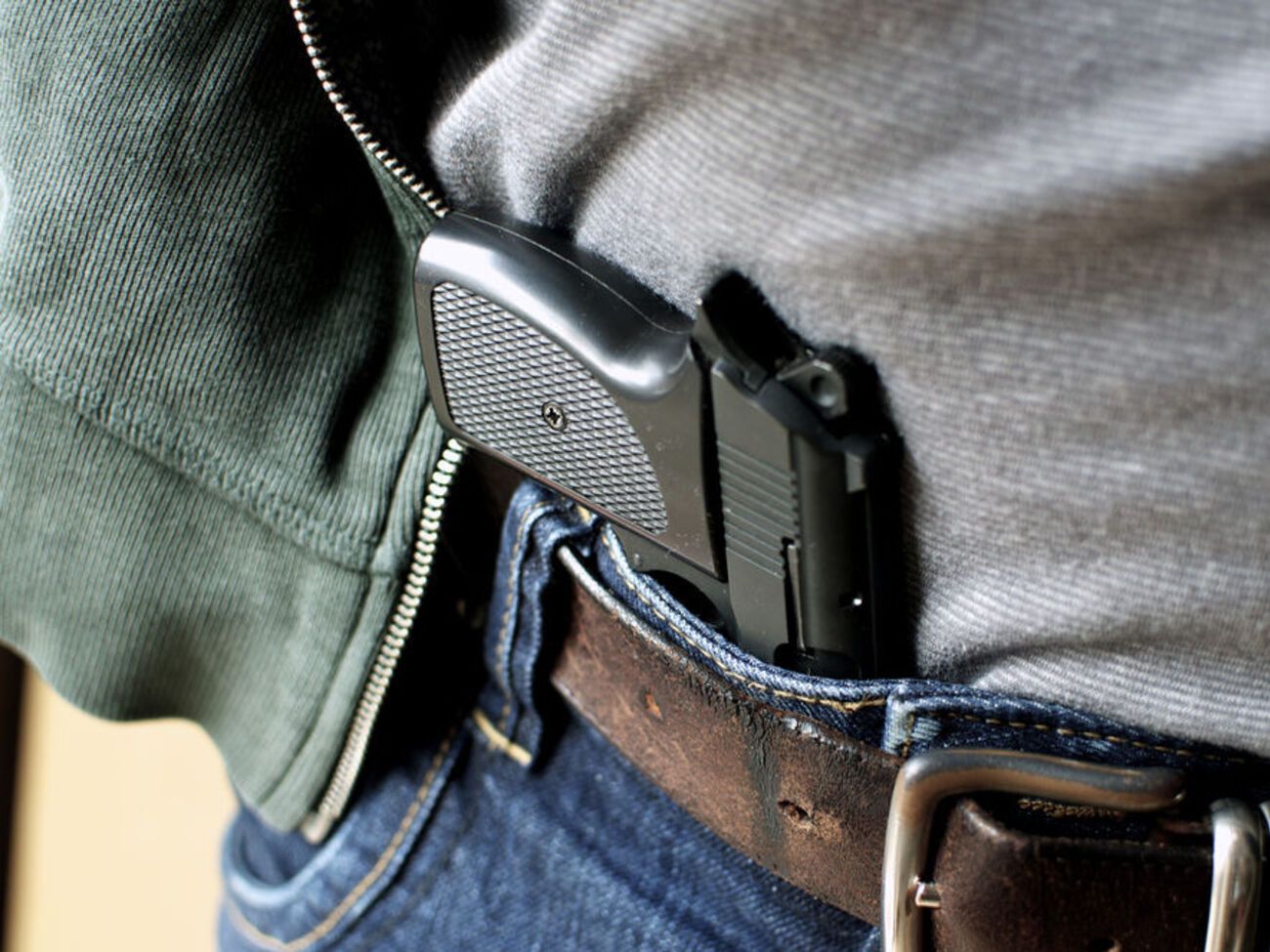 4 декабря 2016 года в селе Княжичи произошла перестрелка между полицейскими