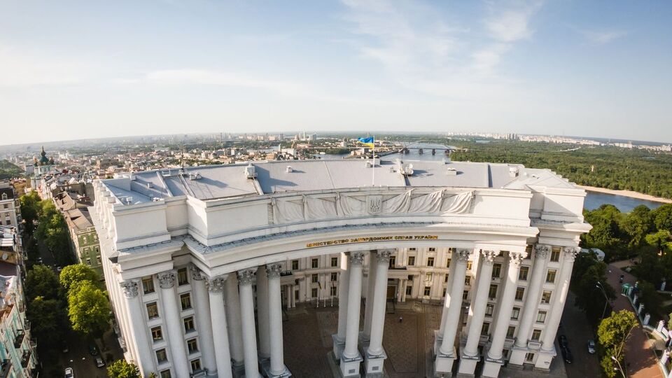 У МЗС підкреслили, що Україна засуджує заходи РФ щодо мілітаризації Криму