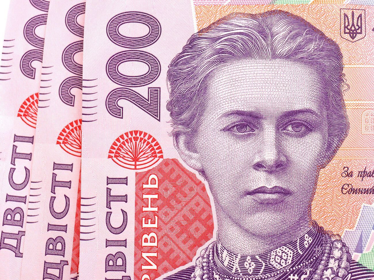 "Спеціальний пристрій" затриманого складався із 200 грн, нитки та скотчу