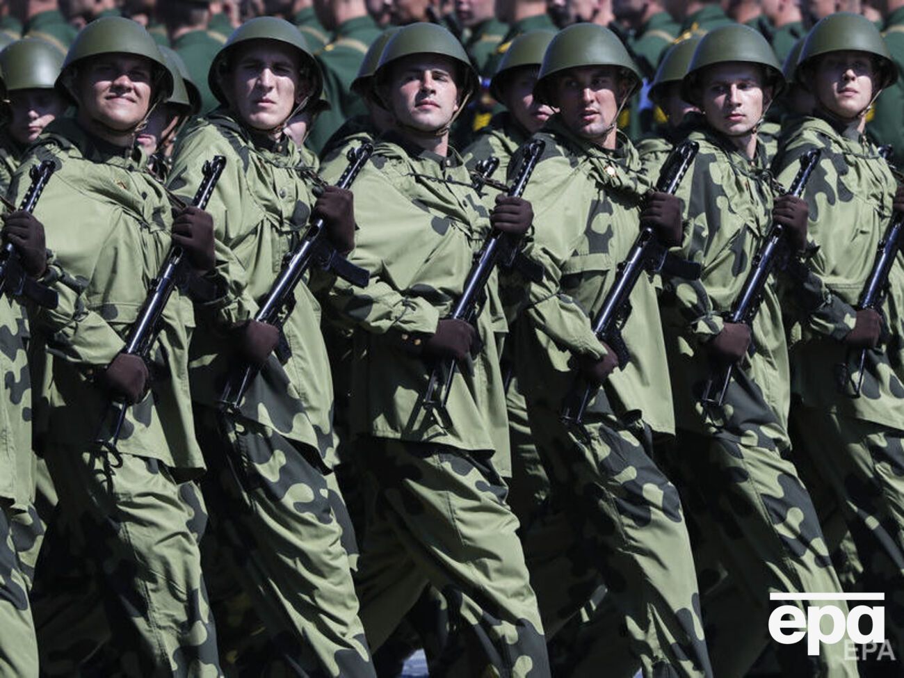 Военная отрасль России не получит более 225 млрд рублей