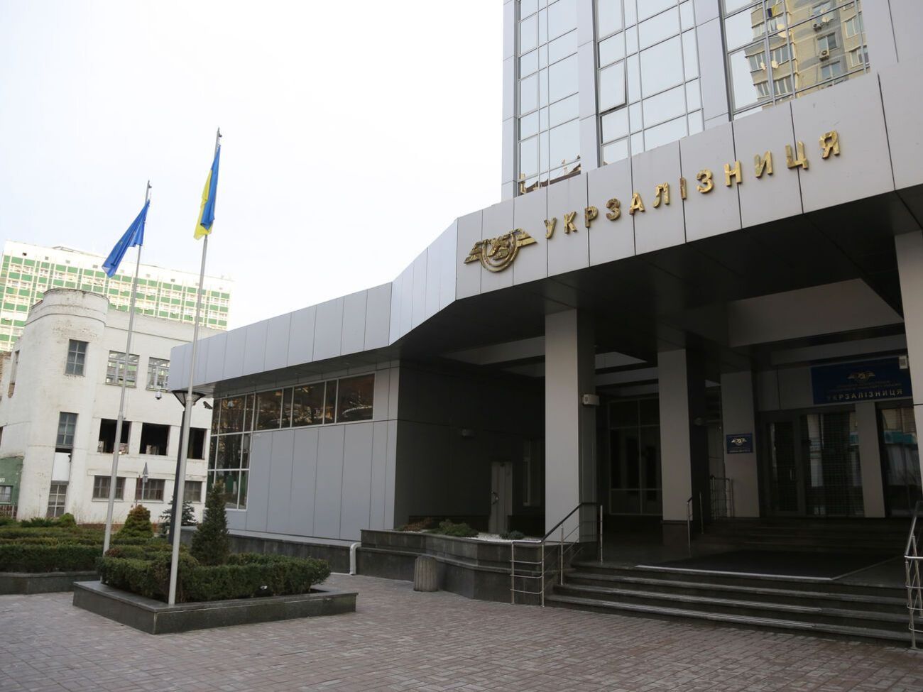 В "Укрзалізниці" зазначили, що готові надати правоохоронцям усю необхідну інформацію