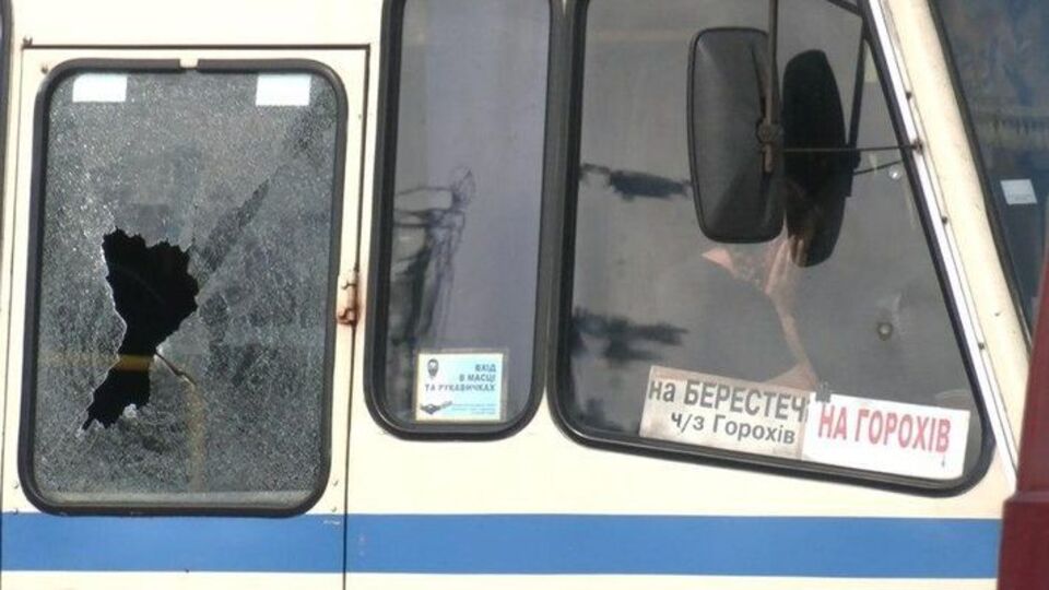 Террорист и заложники находятся в автобусе