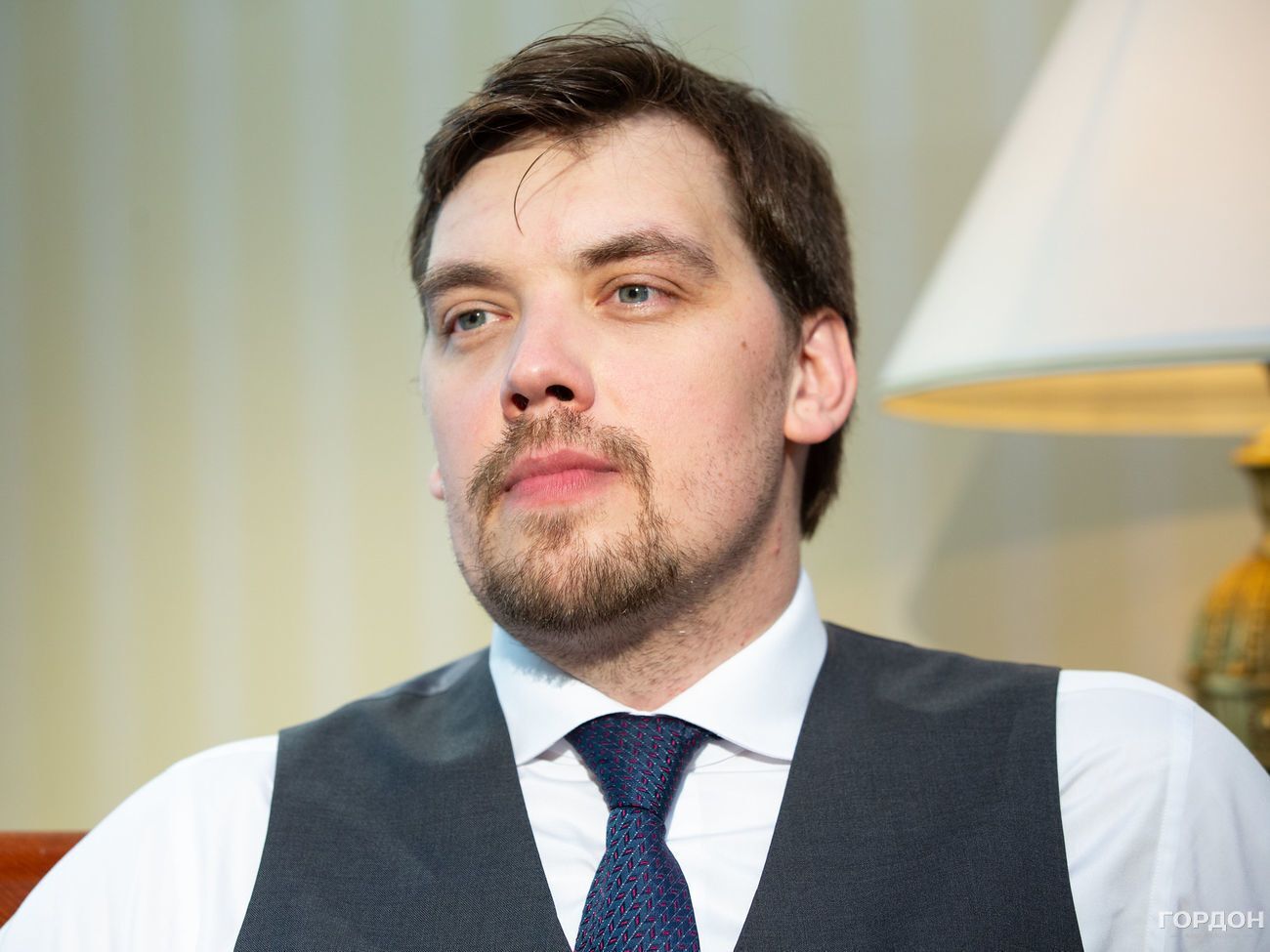 Гончарук занимал пост премьер-министра Украины с августа 2019 года по март 2020 года