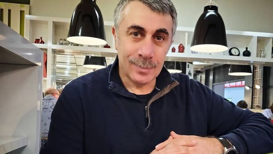 Комаровский мечтает о домике в деревне на берегу реки