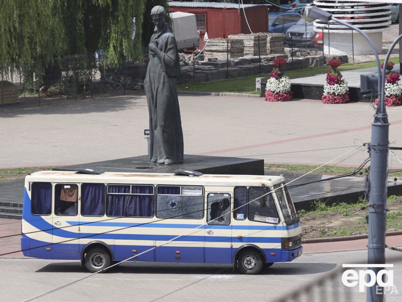 Кривош удерживает заложников в автобусе в Луцке с утра 21 июля