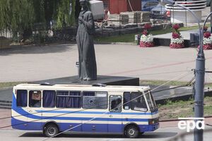 Кривош удерживает заложников в автобусе в Луцке с утра 21 июля