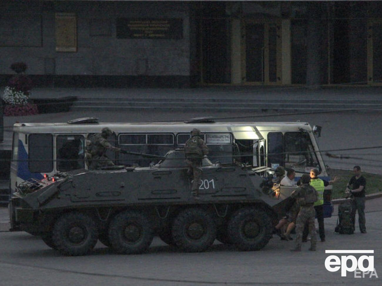 Аваков подчеркнул, что информация о заложенной взрывчатке не подтвердилась