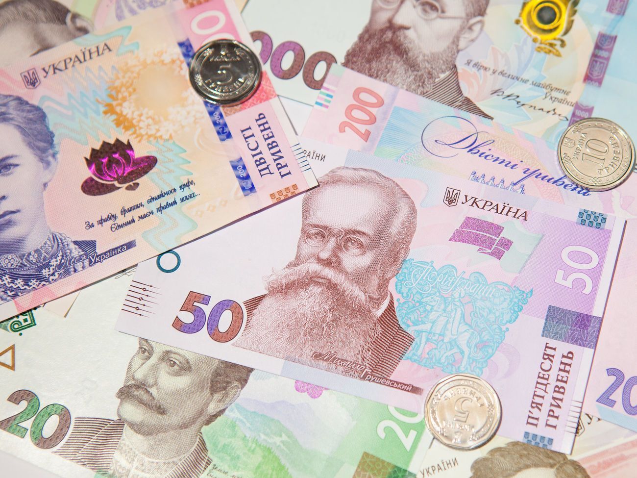НБУ встановив курс валют на 22 липня