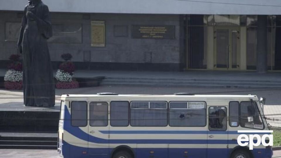 Заручників Кривош тримав у автобусі в центрі Луцька