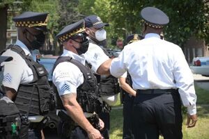 Полиция Чикаго выясняет мотивы стрельбы