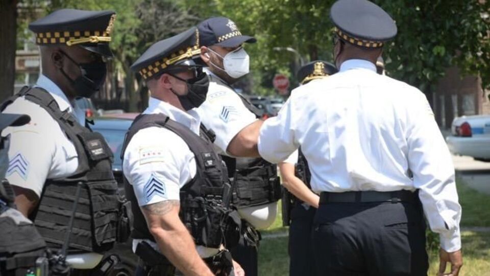 Полиция Чикаго выясняет мотивы стрельбы