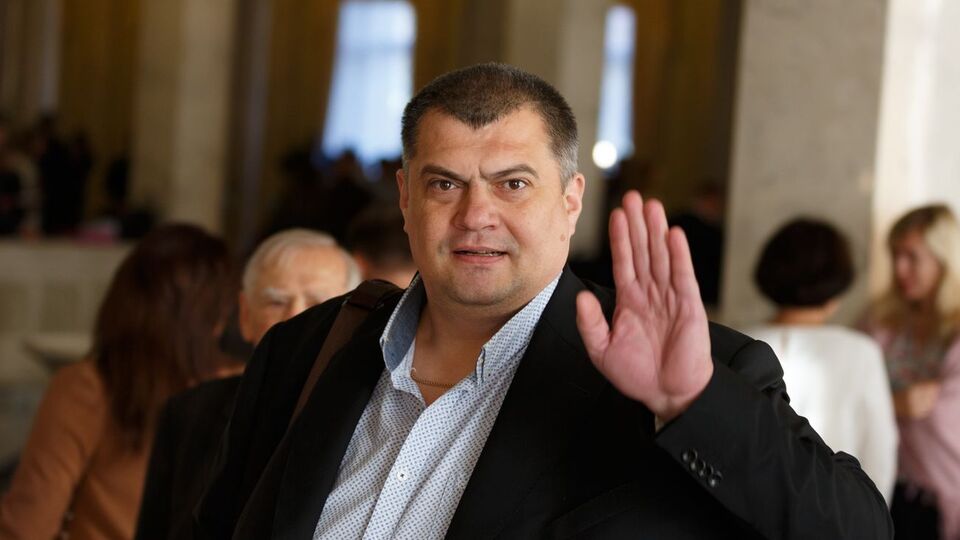 В "Слуге народа" готовы поддержать Корявченкова