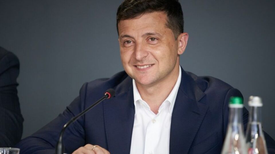 Пекар: Возникает нехорошее предположение, что у президента (на фото) нет чувства юмора