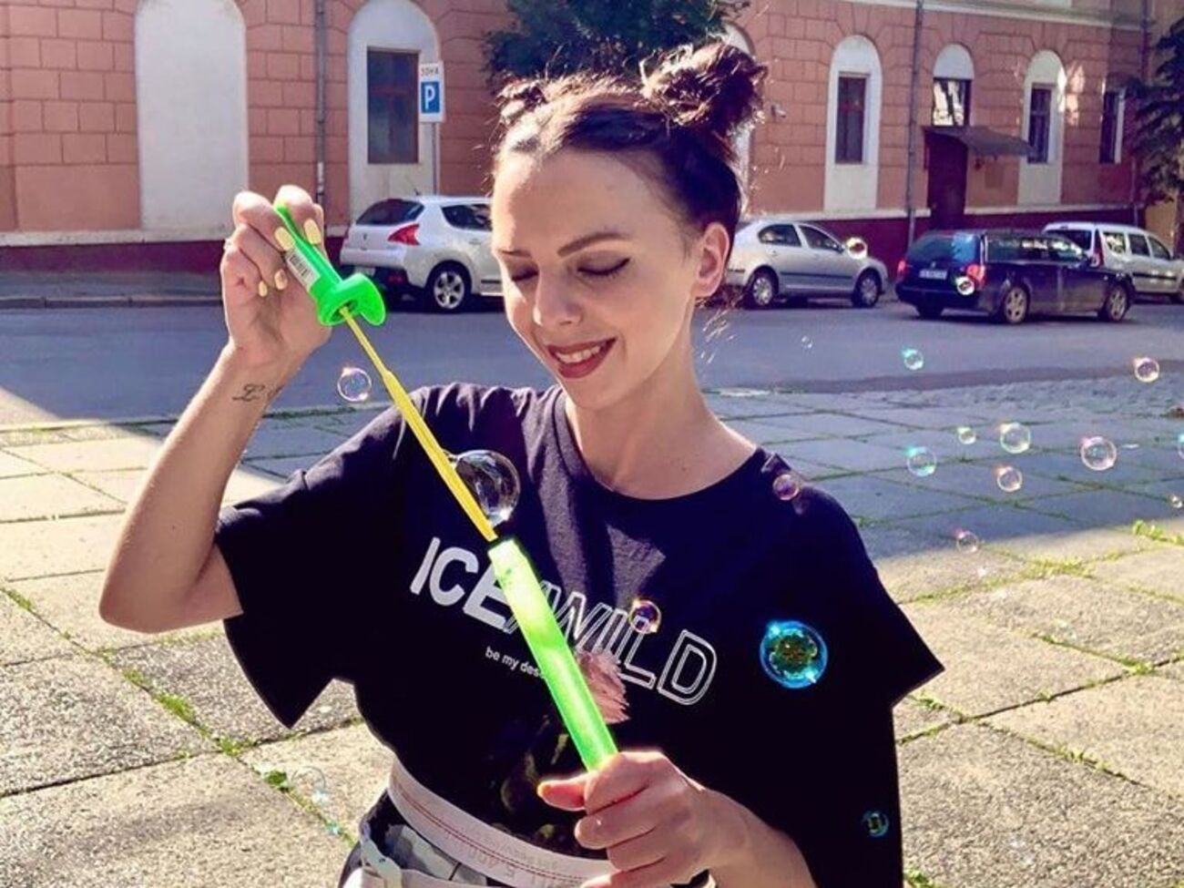 Месяц назад певица заявила, что покидает сцену