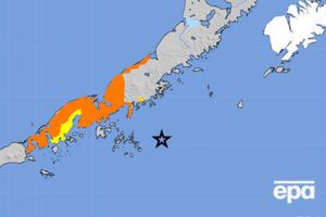 Епіцентр землетрусу був на глибині приблизно 28 км