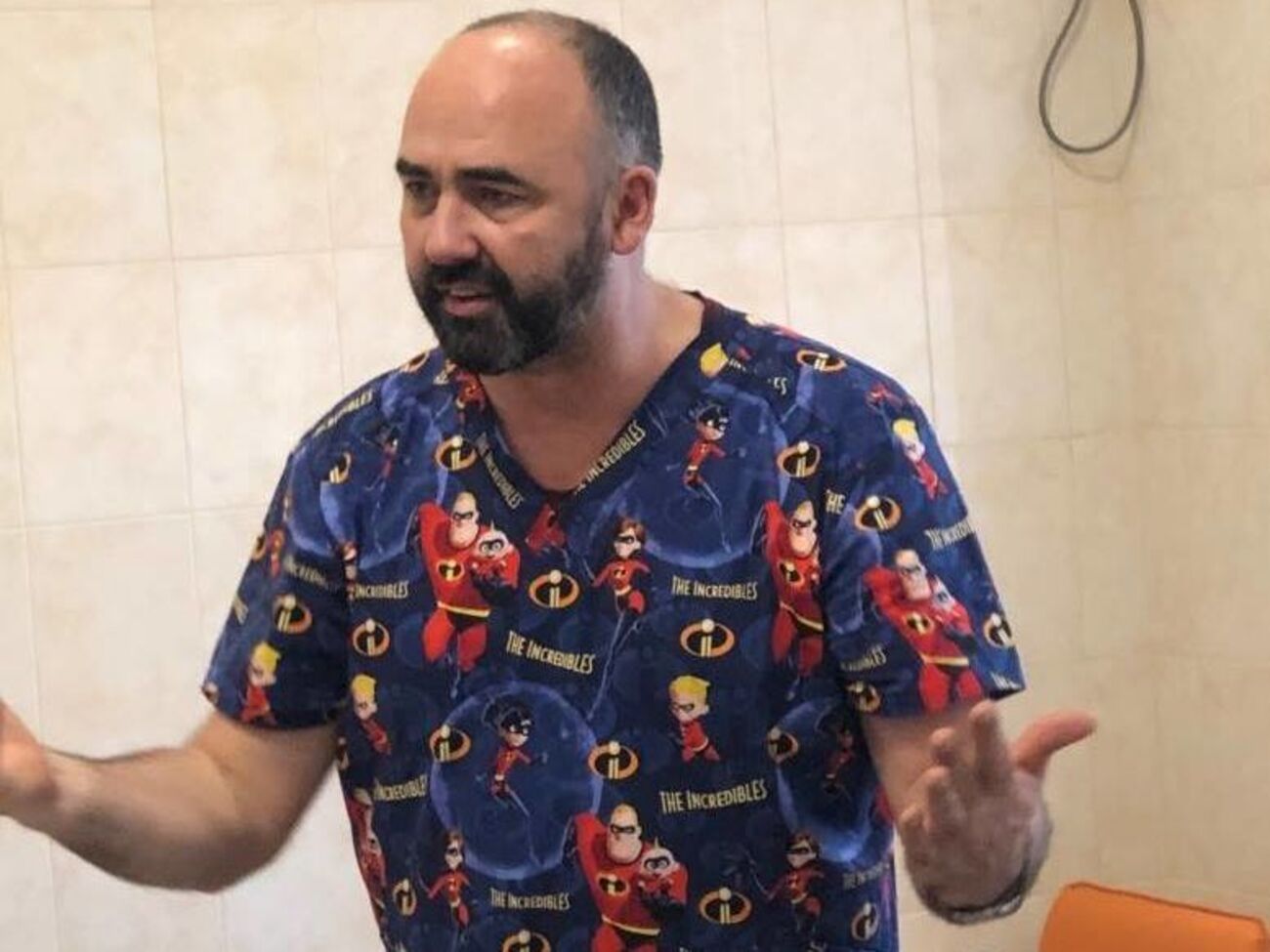 Навіть якщо на COVID-19 захворіло в 10 разів більше людей – це лише 2% населення планети. Розмови про проходження першої хвилі – передчасні
