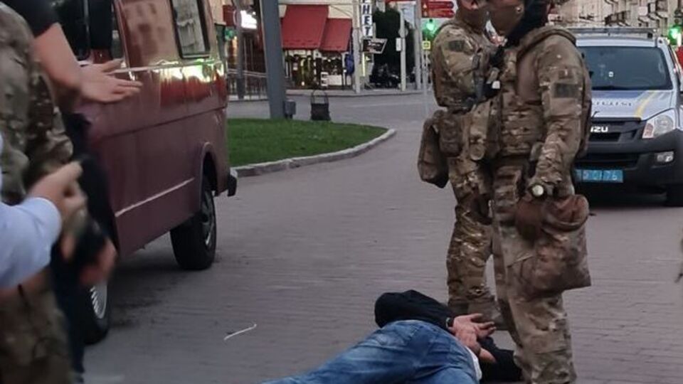 21 июля в центре Луцка 44-летний Максим Кривош захватил автобус