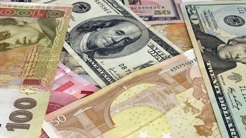 НБУ встановив курс гривні на 23 липня