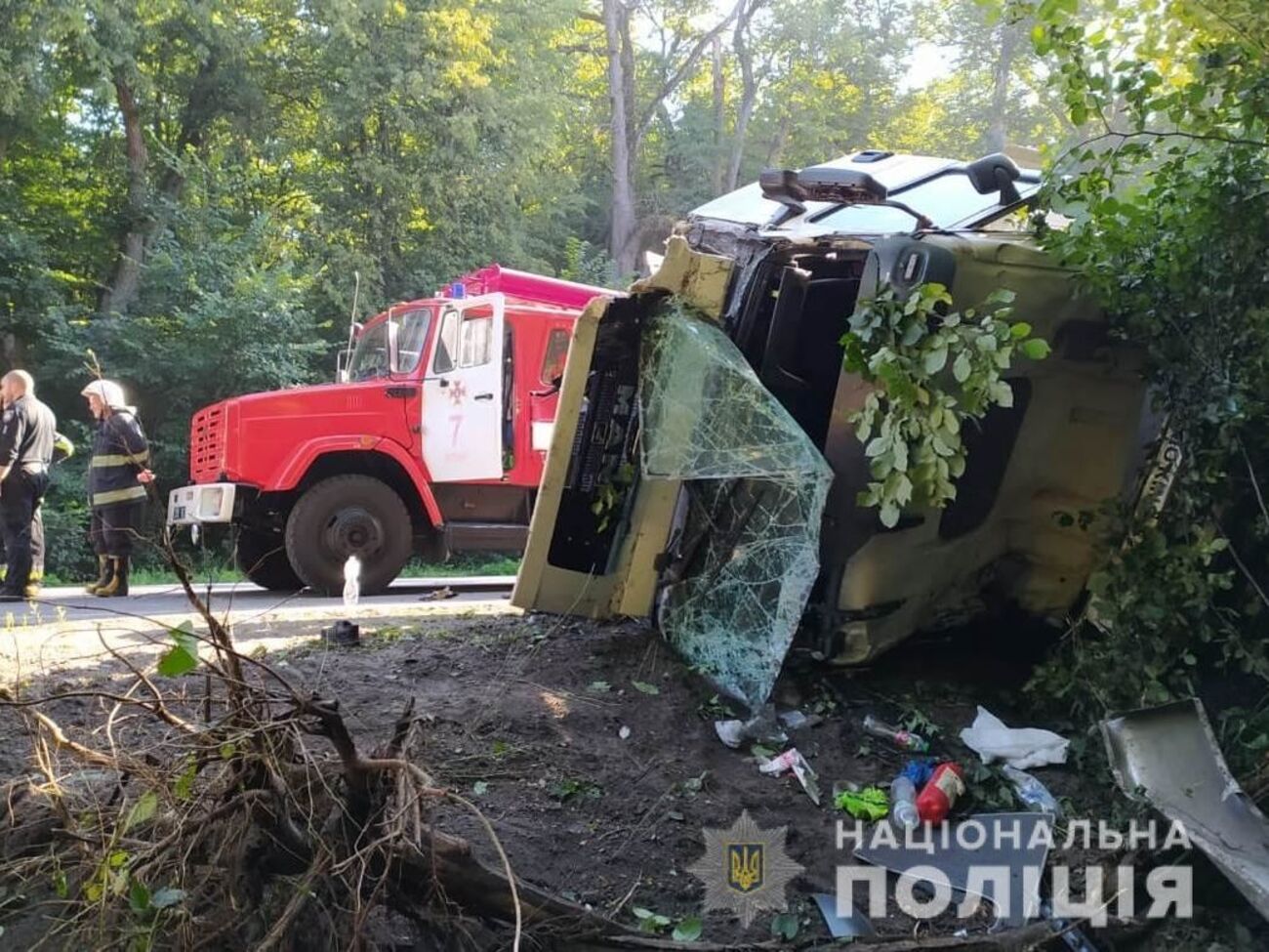 Водители обоих транспортных средств и двое пассажиров OPEL с травмами разной степени тяжести госпитализированы