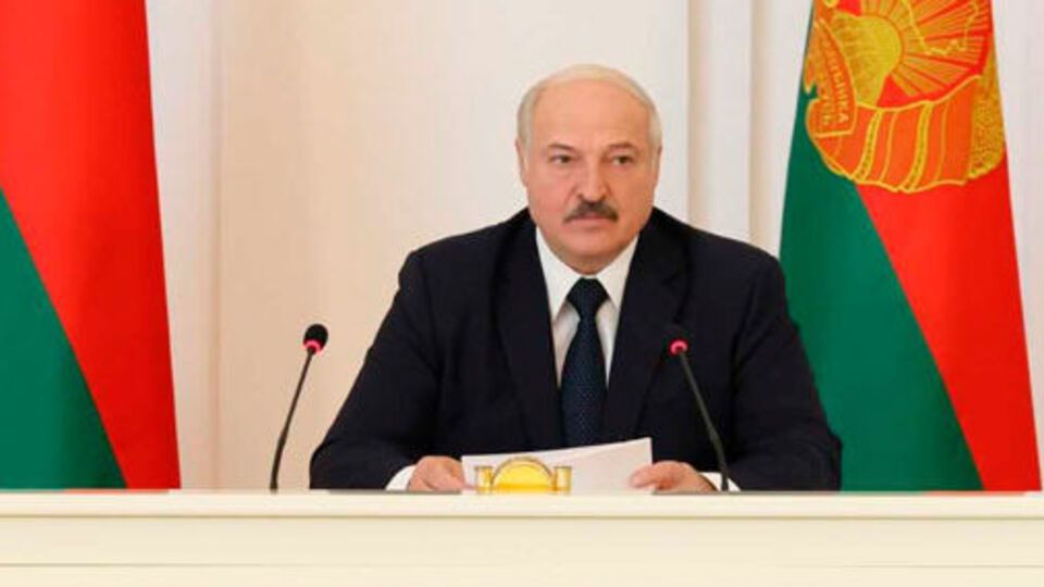 Лукашенко о СМИ: Оскорбление за оскорблением. Меня там измазали вдоль и поперек