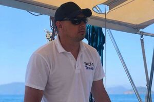 Иногда хочется, чтобы Украина предоставила убежище адекватным россиянам, а остальная Россия провалилась в ад к своему любимому Сталину