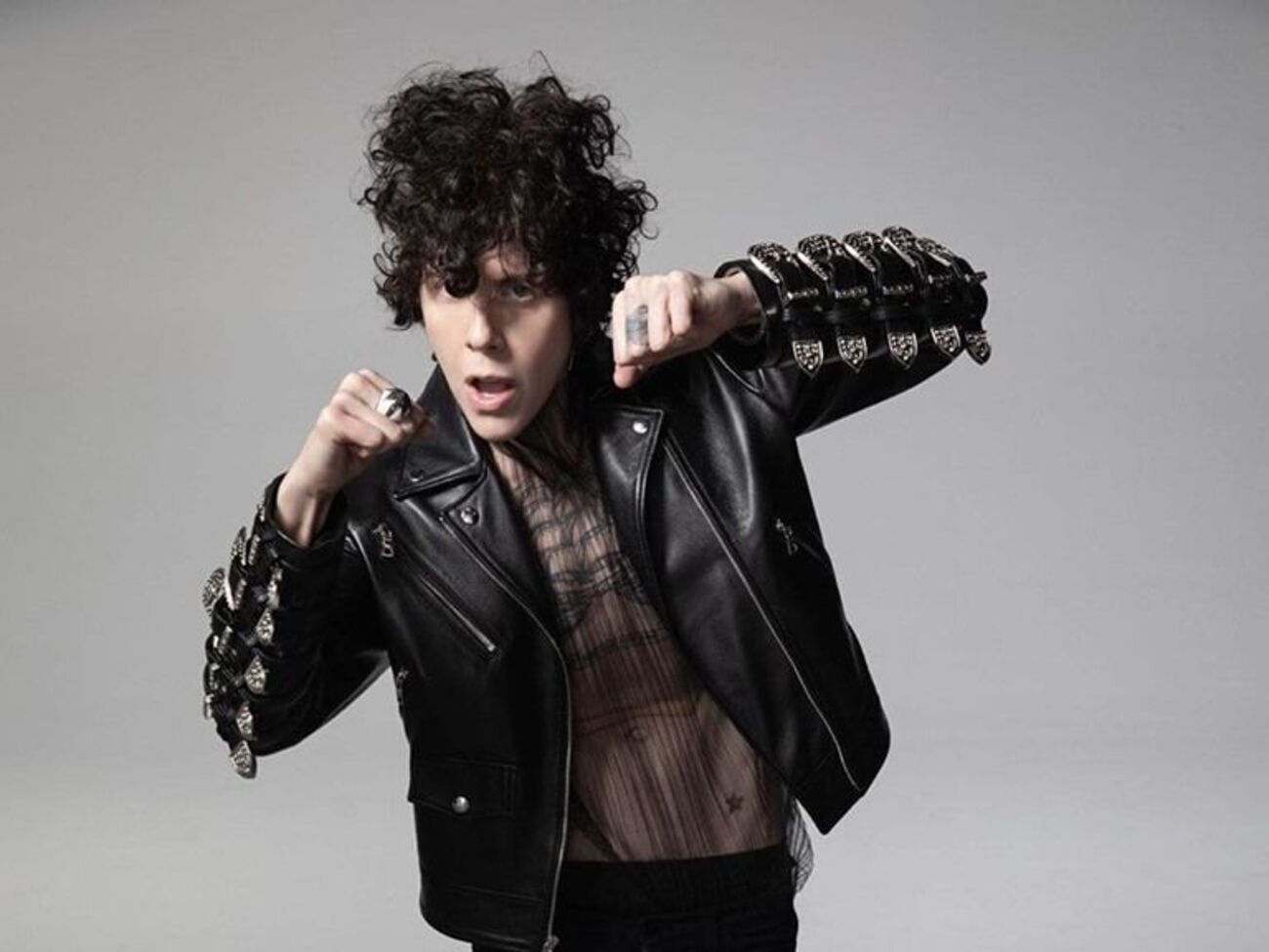 The One That You Love &ndash; композиція, у якій співачка поєднала всі її улюблені стилі в музиці