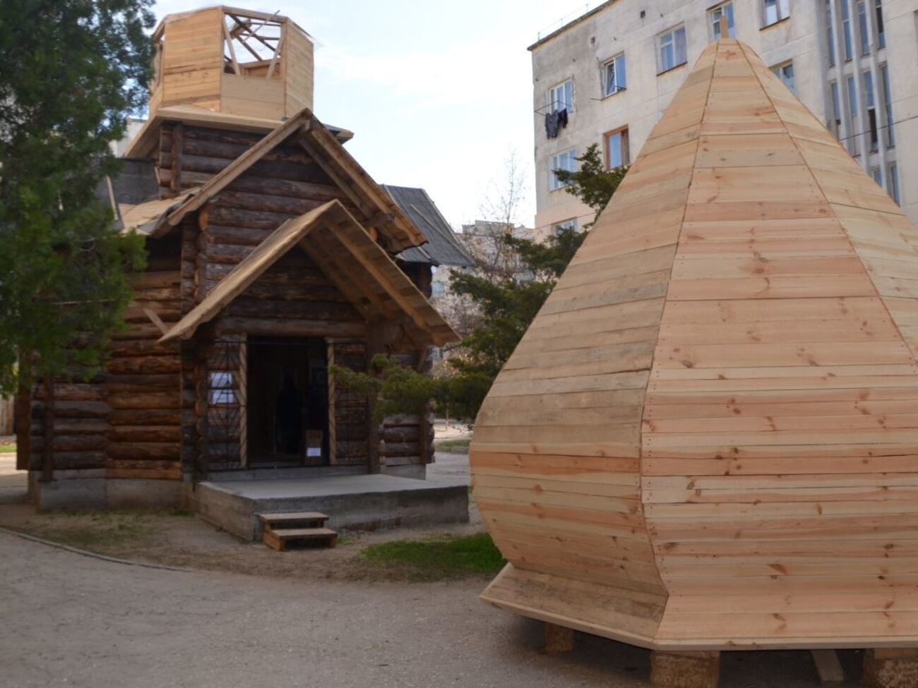 Оккупанты хотят снести деревянный храм в Евпатории