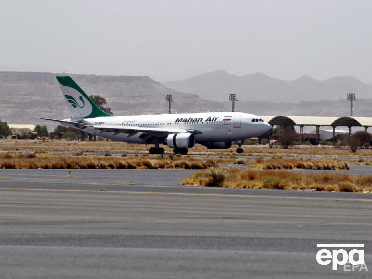 На борту пасажирського літака постраждало кілька пасажирів