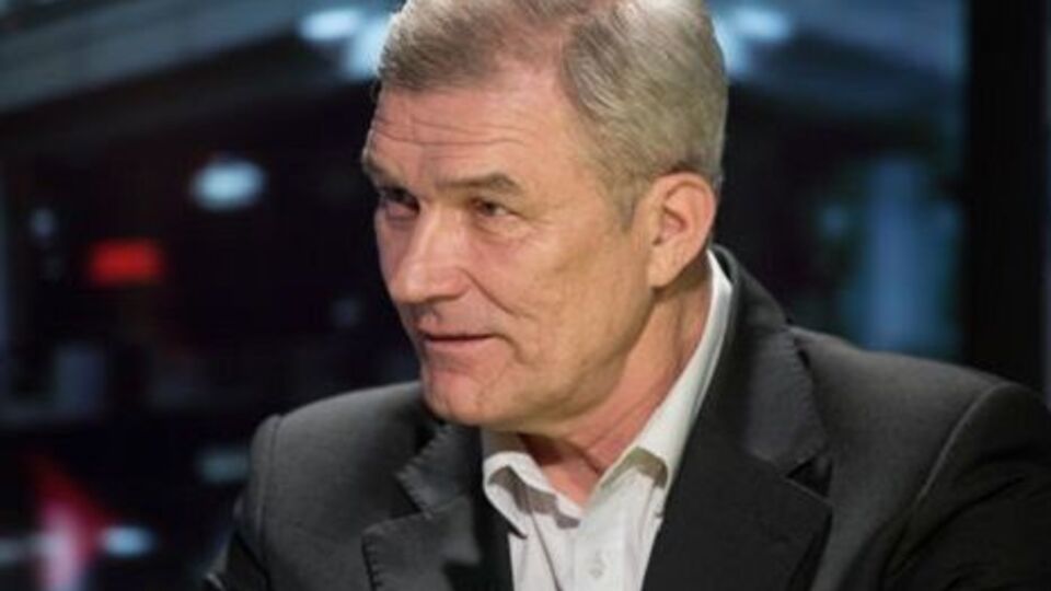 Кур: Хтось намагається чинити тиск на гаранта і на суспільство
