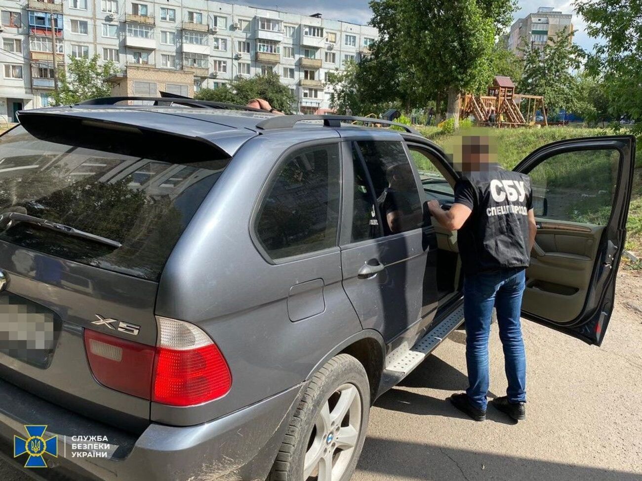 За інформацією СБУ, чиновник вимагав хабар за оренду ділянки землі в центрі міста