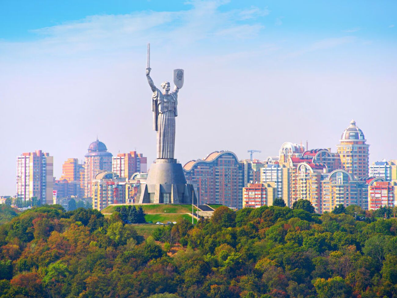 На сегодняшний день в столице зарегистрировано уже 7620 подтвержденных случаев заболевания COVID-19