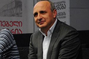 Мерабишвили: Без документов можно ходить