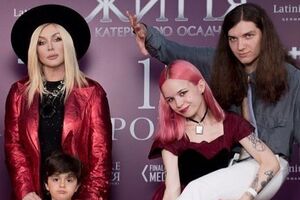 Білик – мати двох синів: 21-річного Гліба і чотирирічного Табріза