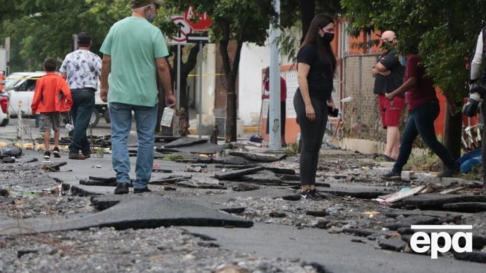 Ураган вызвал наводнения в трех штатах Мексики