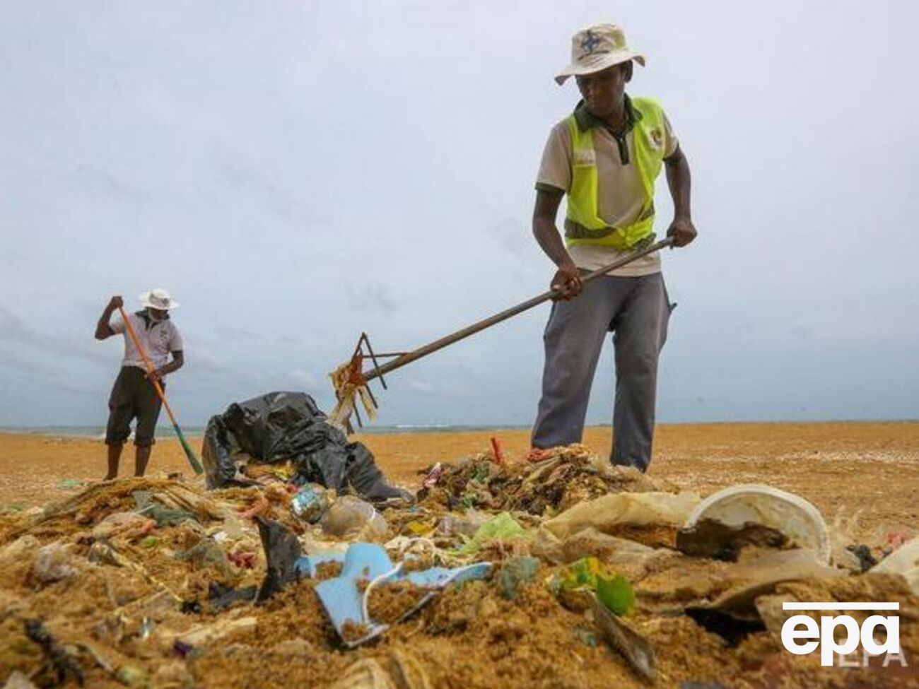 В ООН закликали уряди всіх країн відмовитися від пластику і перейти на нетоксичні та біорозкладані замінники