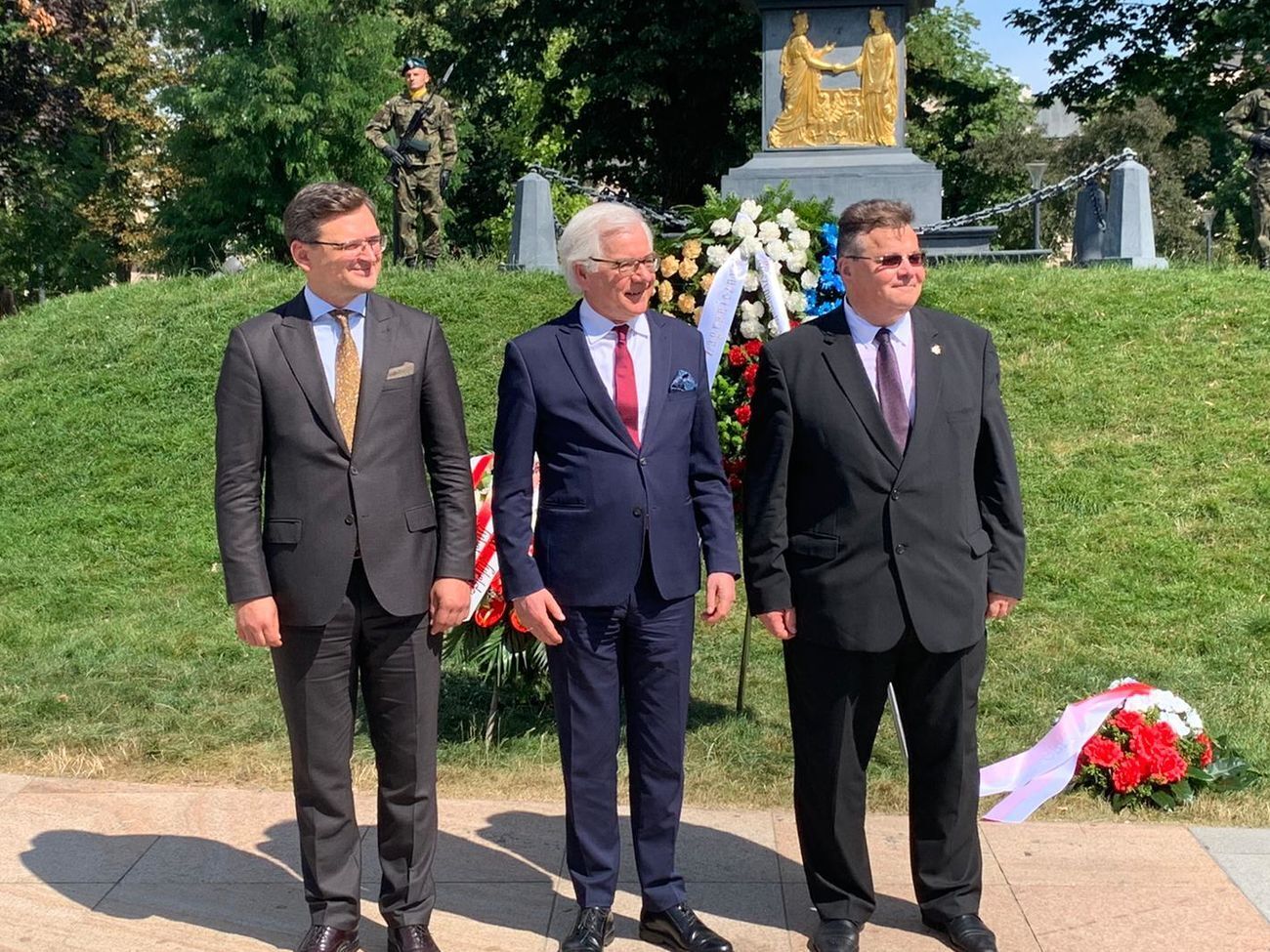 Кулеба, Чапутович і Лінкявічюс оголосили про створення "Люблінського трикутника"