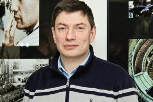 Вначале клиенту создаются проблемы, а потом предлагается крыша. Именно эту схему 90-х путинские чекисты реализуют в отношении Лукашенко