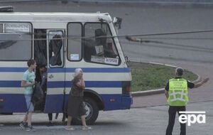 Перед освобождением заложников произошел странный эпизод с раздачей купюр, выяснили луцкие журналисты