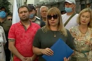 Пикетчики считают, что полиция покрывает действия групп "силовой поддержки"